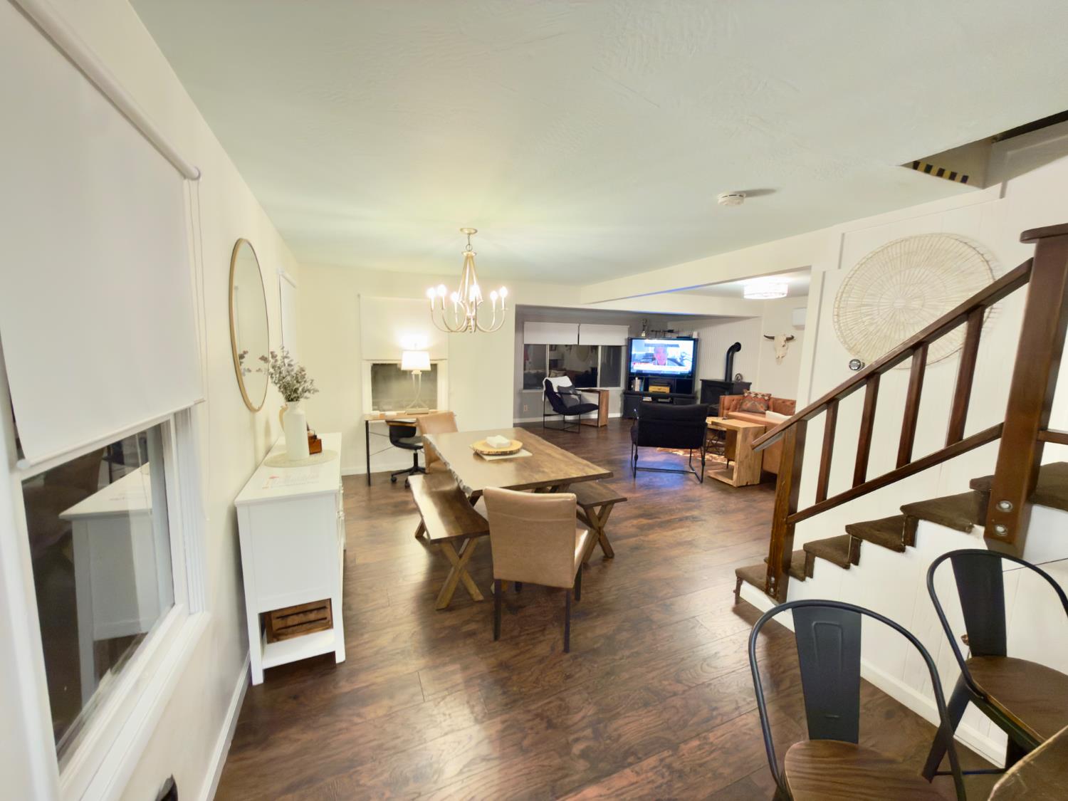 42009 Tollhouse Rd, Shaver Lake, CA 93664