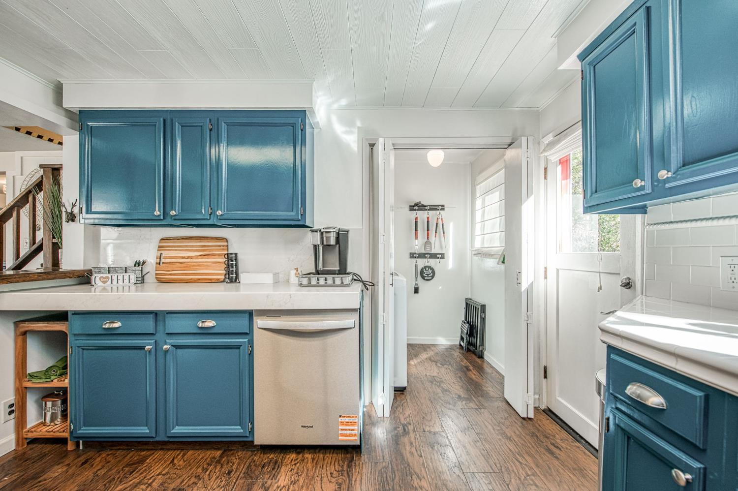 42009 Tollhouse Rd, Shaver Lake, CA 93664