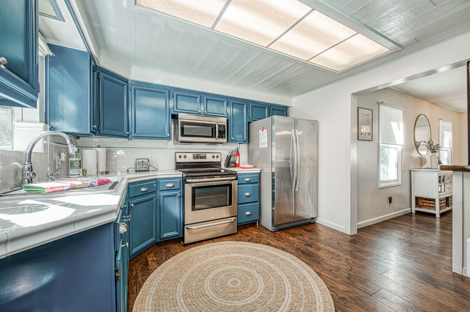 42009 Tollhouse Rd, Shaver Lake, CA 93664