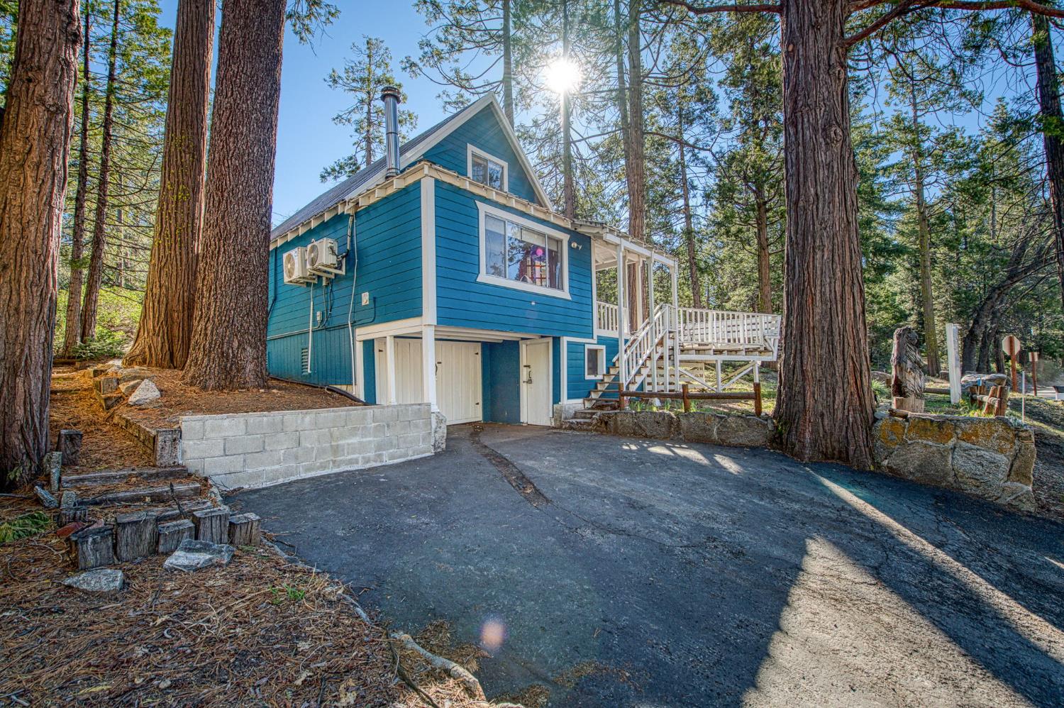 42009 Tollhouse Rd, Shaver Lake, CA 93664
