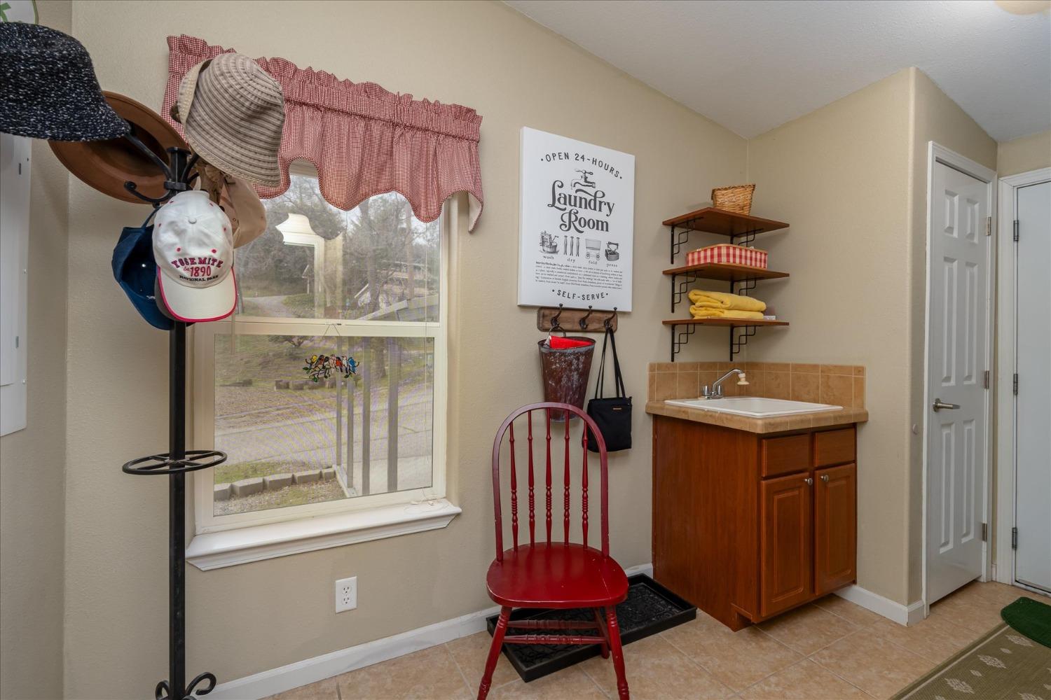 43555 Highway 41 #47, Oakhurst, CA 93644