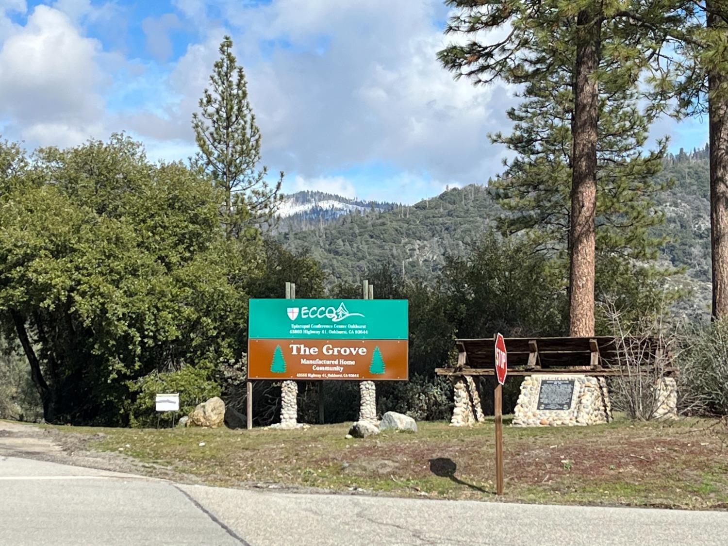 43555 Highway 41 #47, Oakhurst, CA 93644