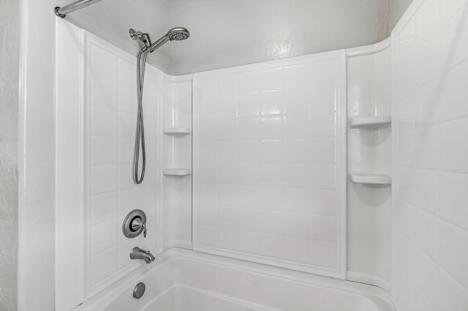 4158 Duncan Ave, Clovis, CA 93619