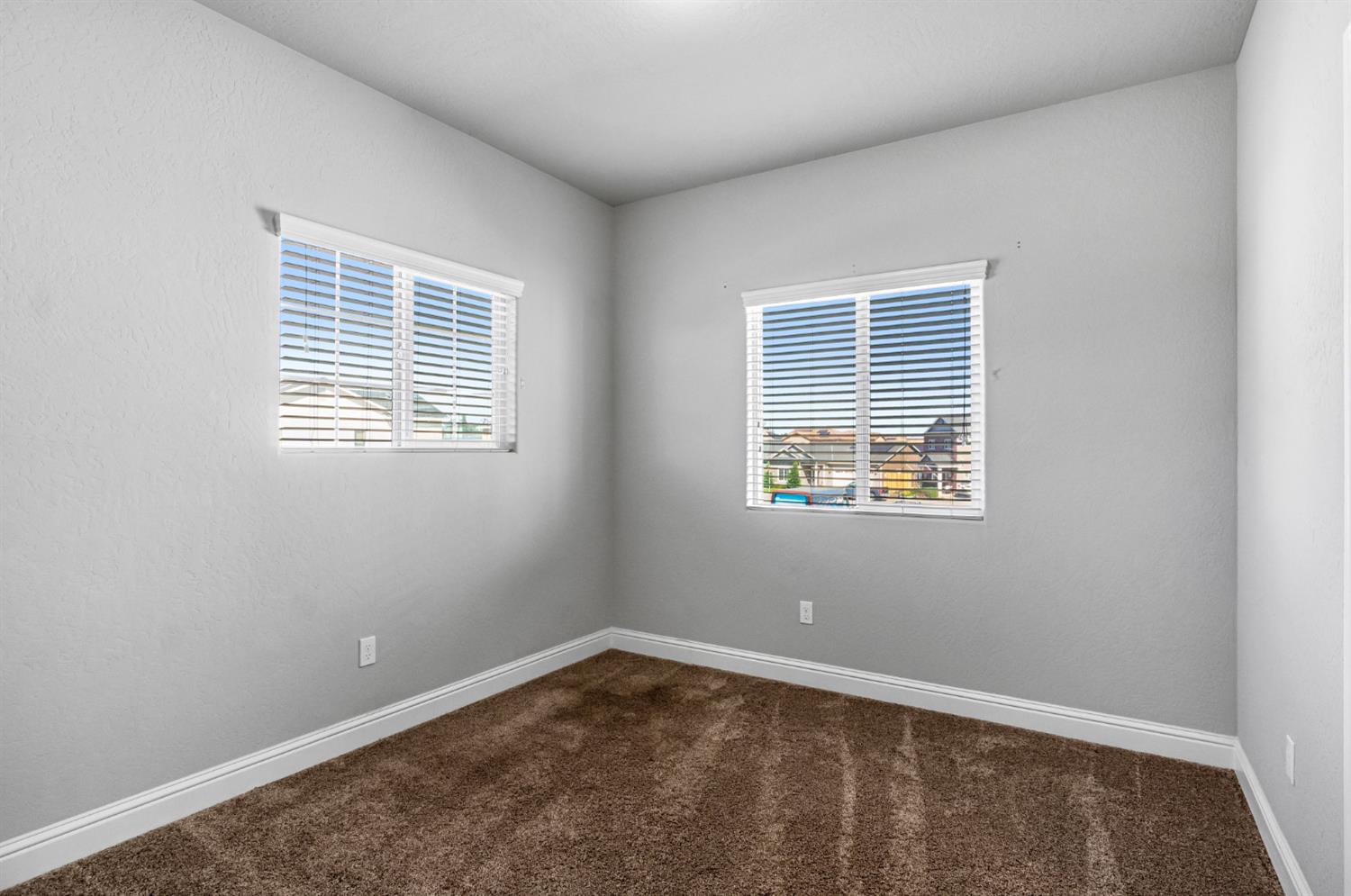 4158 Duncan Ave, Clovis, CA 93619