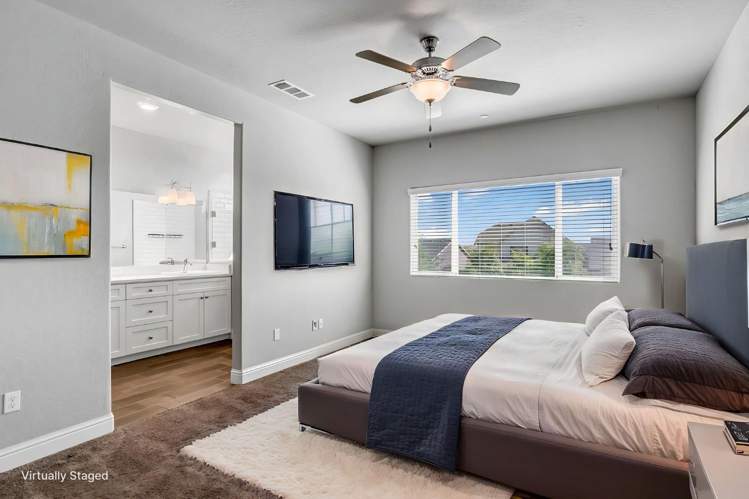 4158 Duncan Ave, Clovis, CA 93619