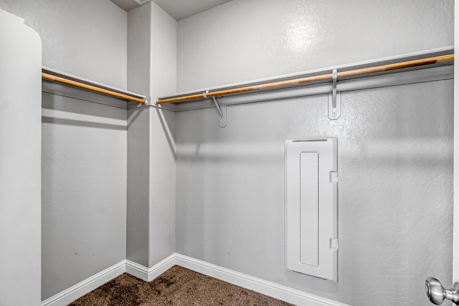 4158 Duncan Ave, Clovis, CA 93619