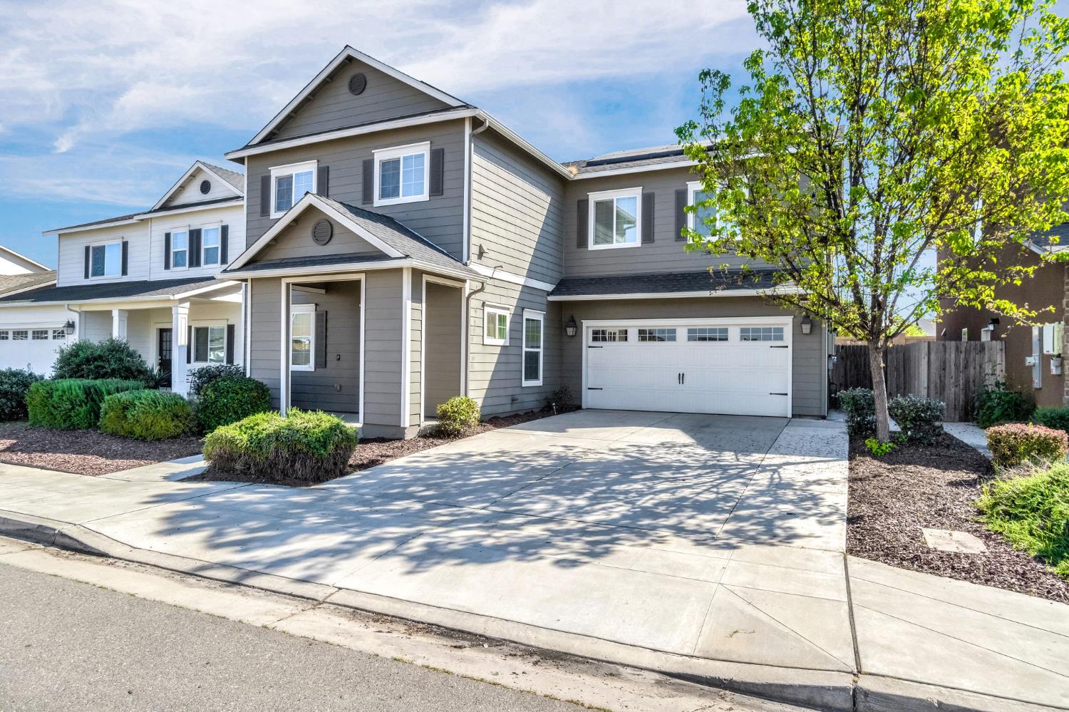 4158 Duncan Ave, Clovis, CA 93619