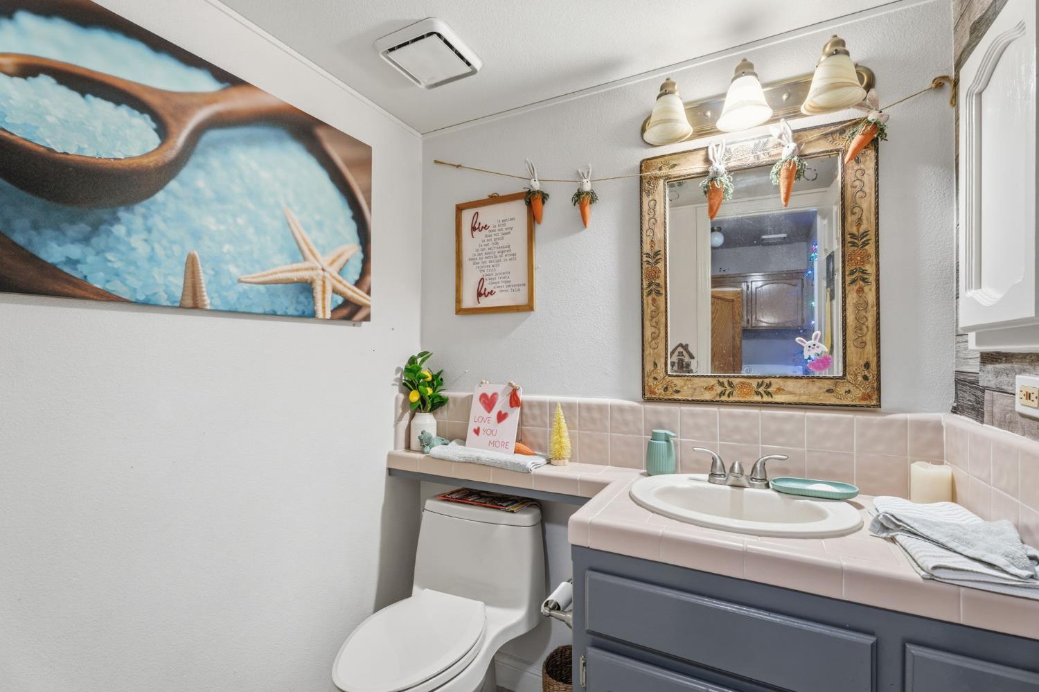 6424 N vagedes, Fresno, CA 93711