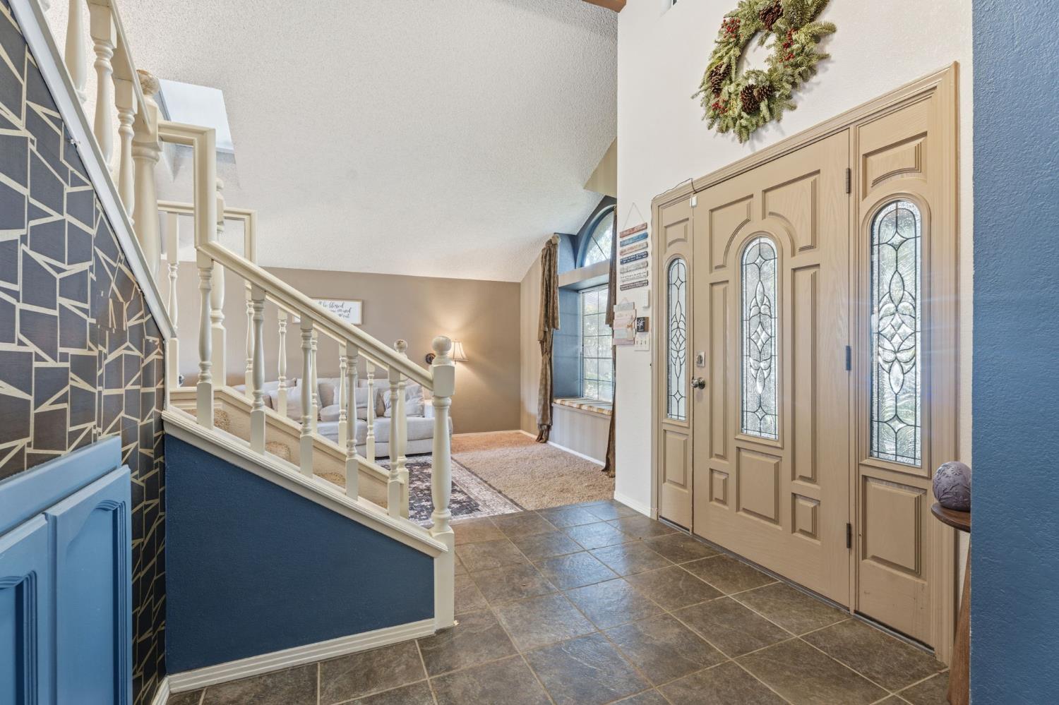 6424 N vagedes, Fresno, CA 93711