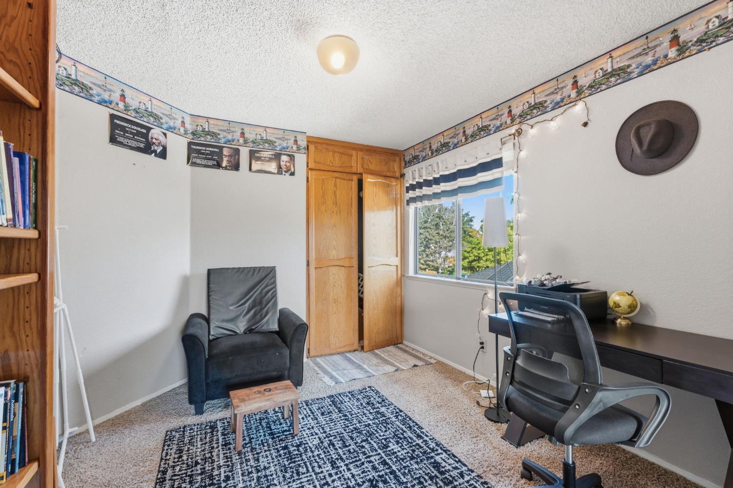 6424 N vagedes, Fresno, CA 93711