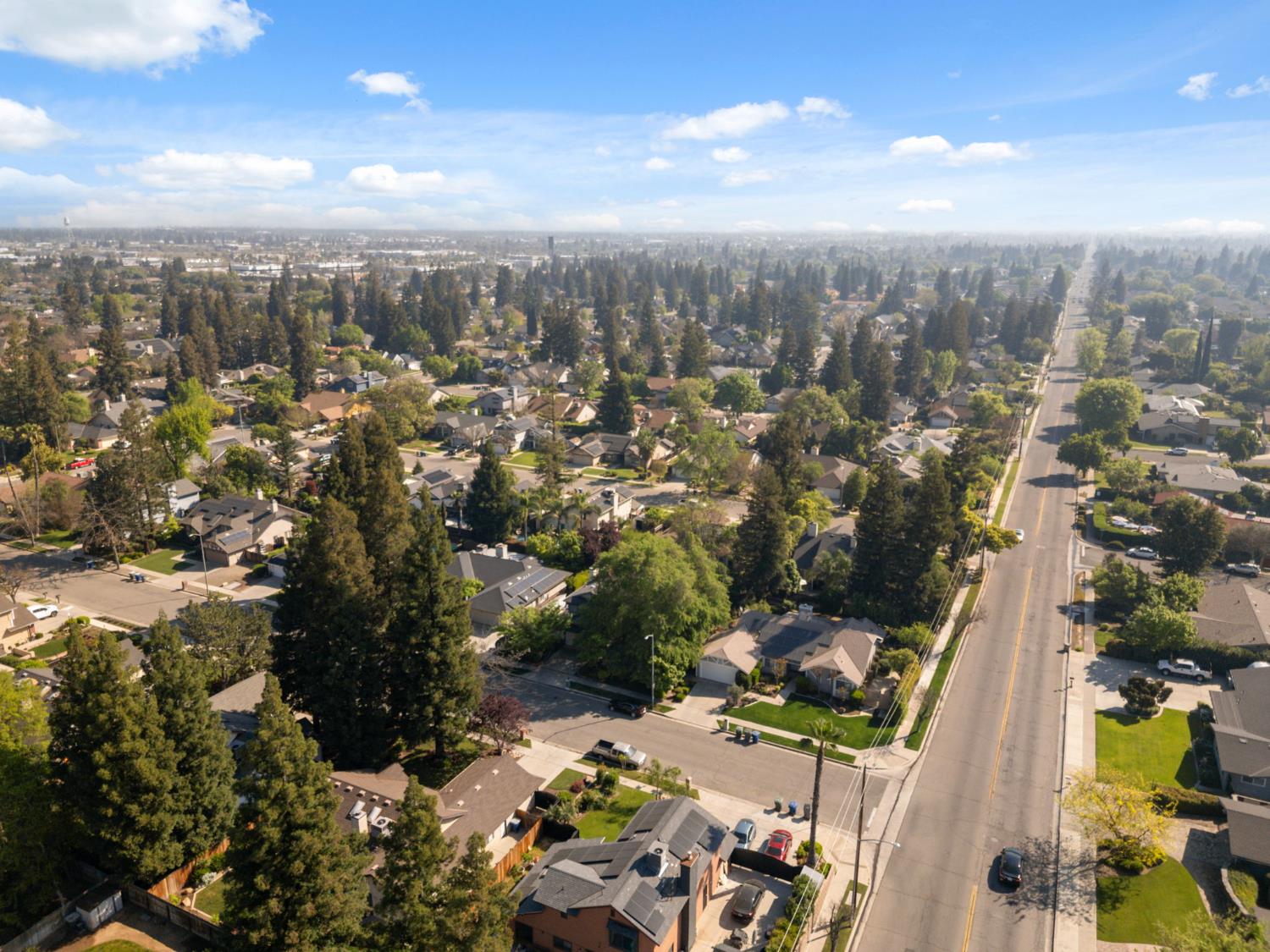 6424 N vagedes, Fresno, CA 93711