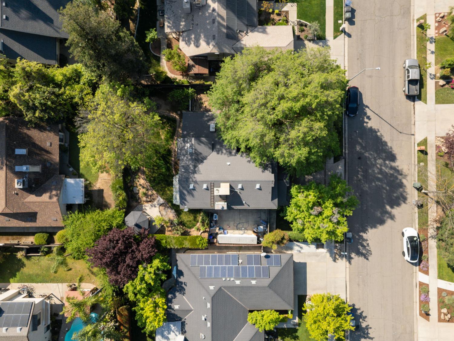 6424 N vagedes, Fresno, CA 93711