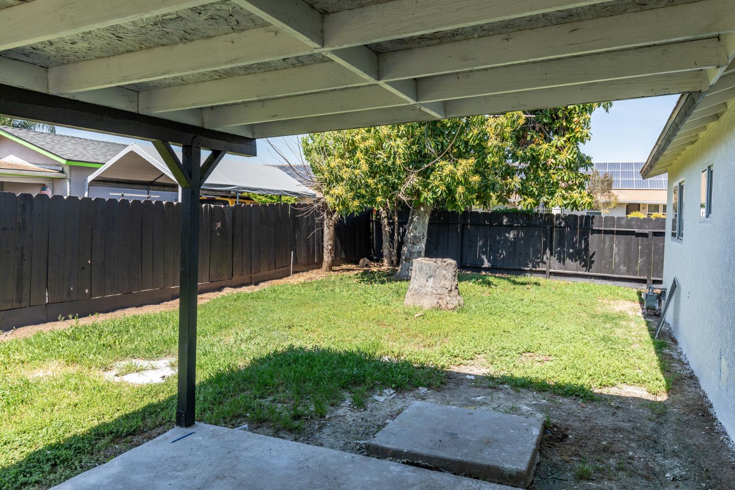 1185 E Evening Glow, Reedley, CA 93654