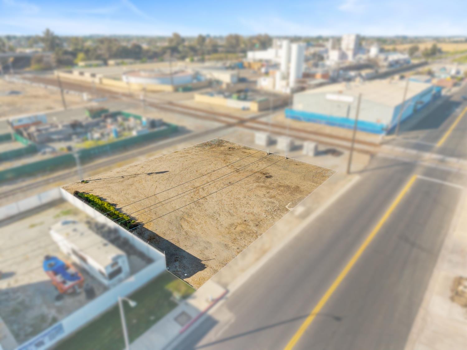 1 6th st, Hanford, CA 93230