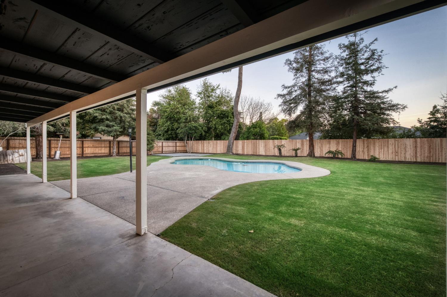 2511 W Barstow Ave, Fresno, CA 93711