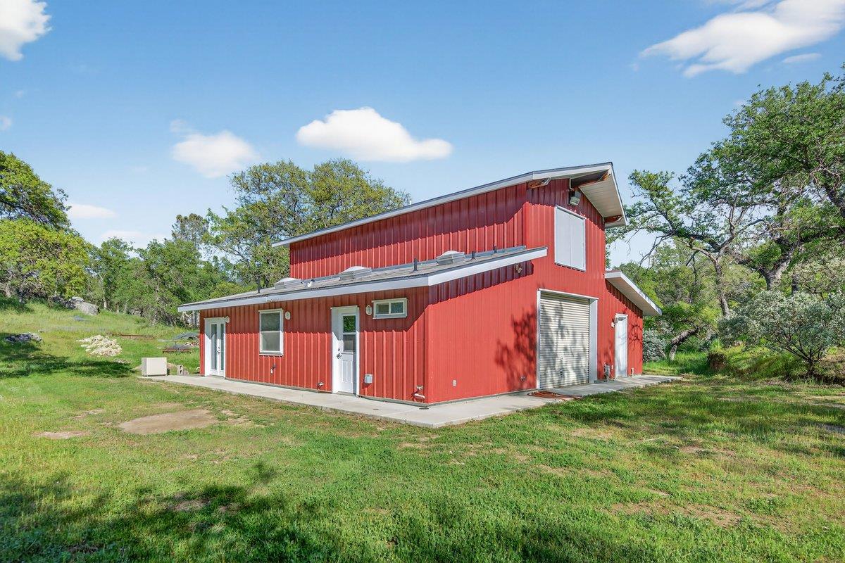 30919 Auberry Rd, Auberry, CA 93602