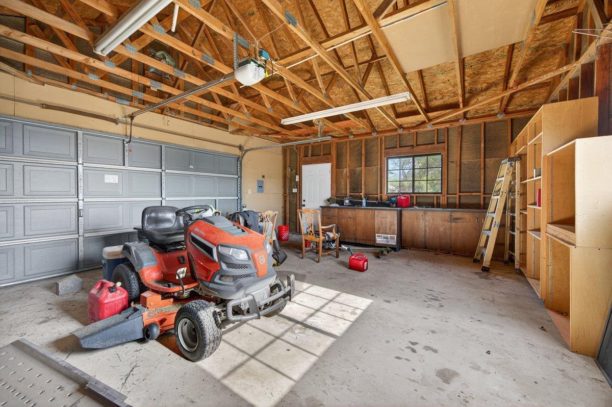 30919 Auberry Rd, Auberry, CA 93602