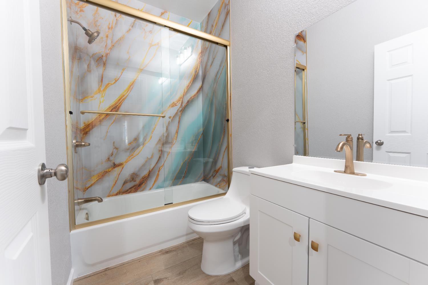 7380 14Th Ave, Hanford, CA 93230