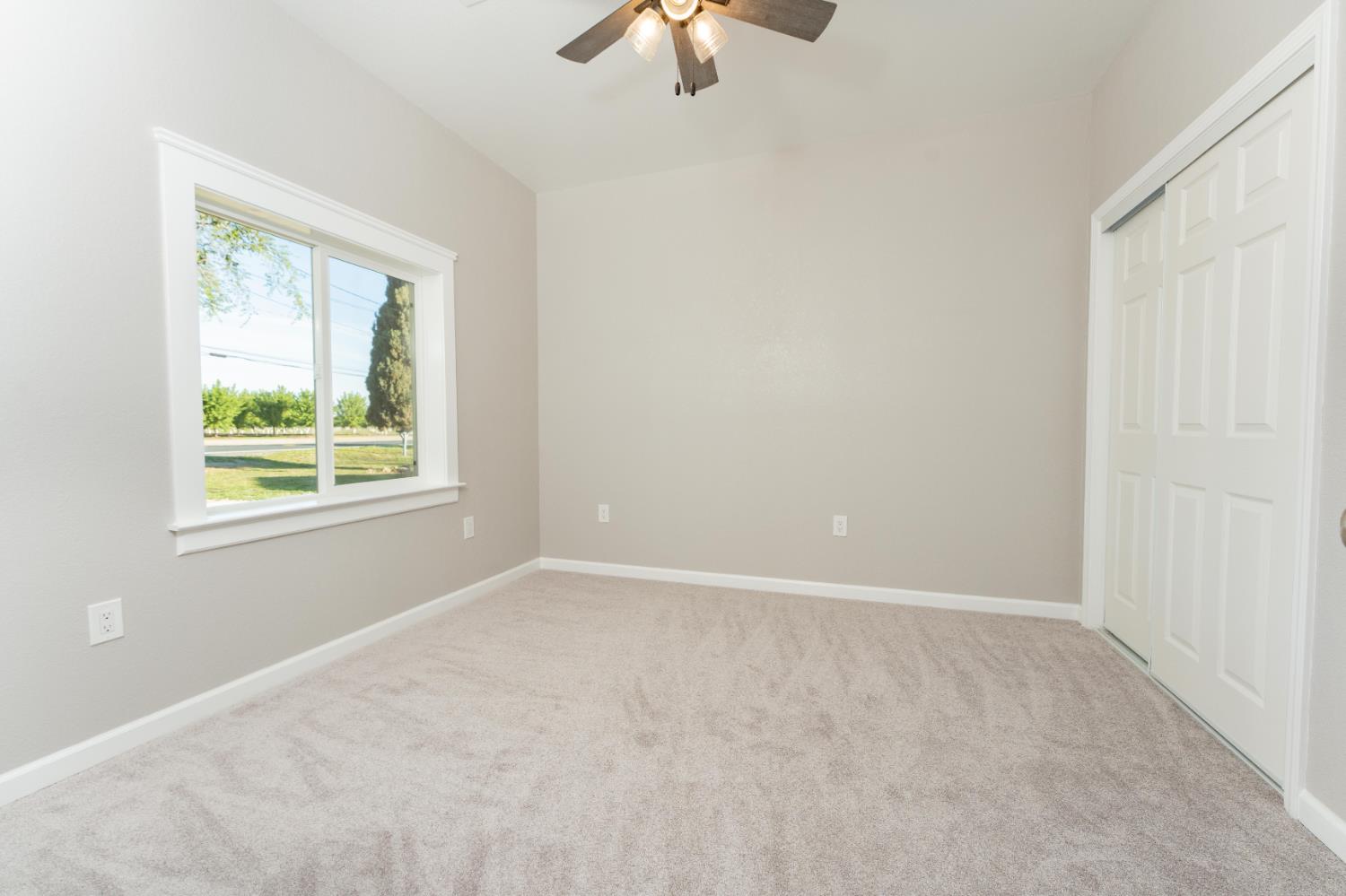 7380 14Th Ave, Hanford, CA 93230