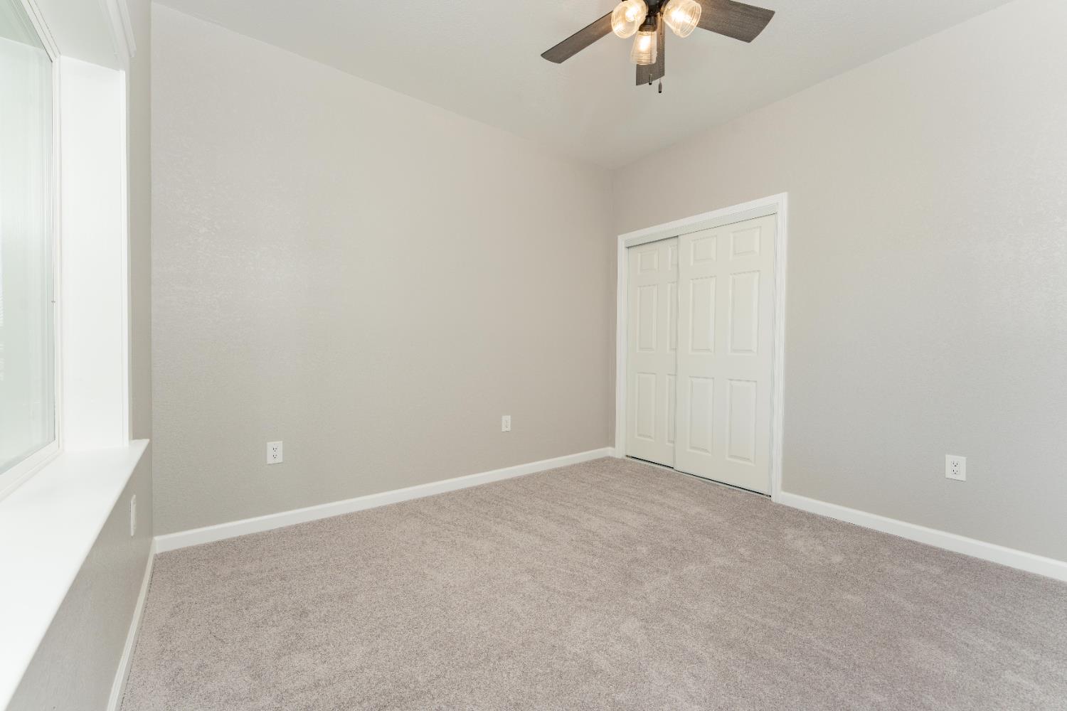 7380 14Th Ave, Hanford, CA 93230