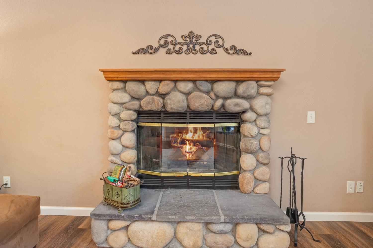 38778 Goldenrod Lane, Oakhurst, CA 93644