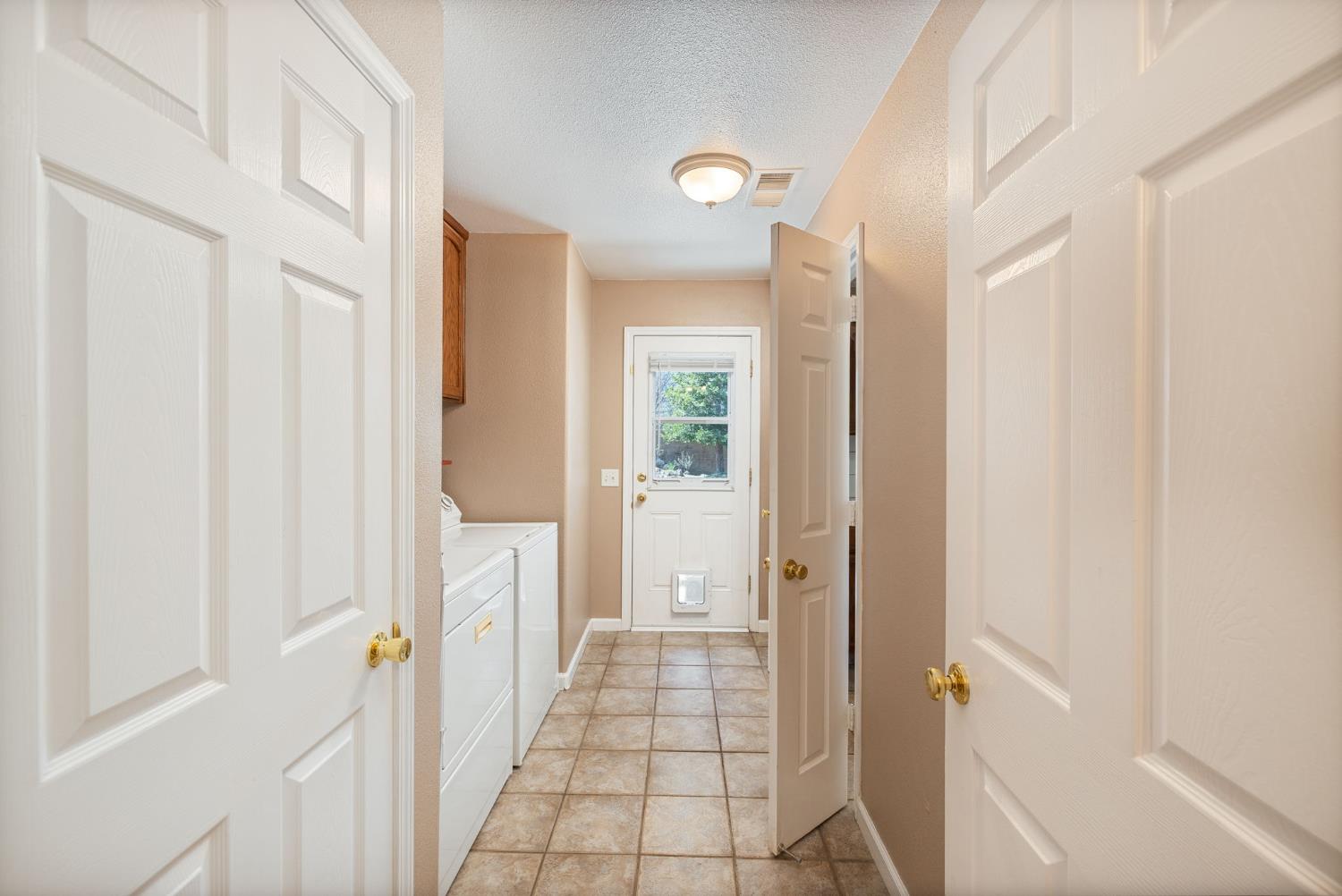 38778 Goldenrod Lane, Oakhurst, CA 93644