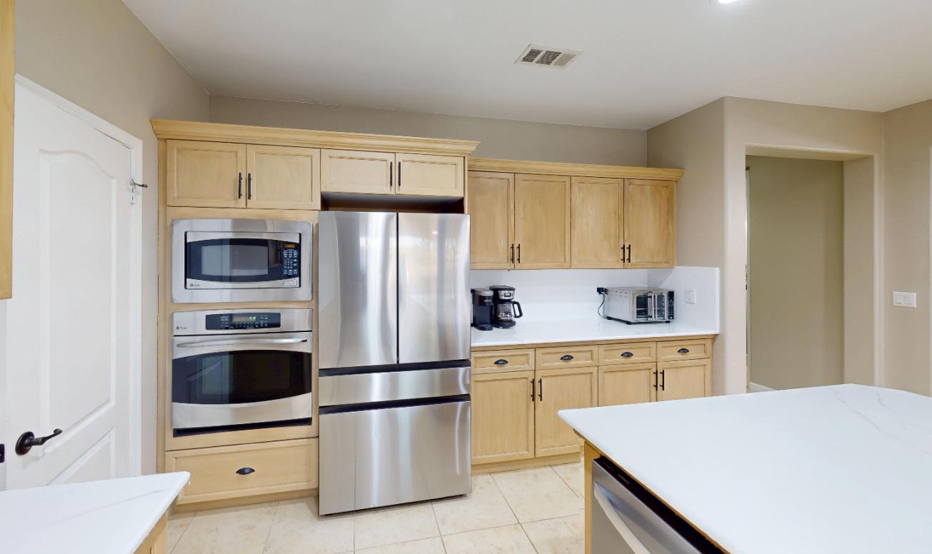 4153 Serena Ave, Clovis, CA 93619