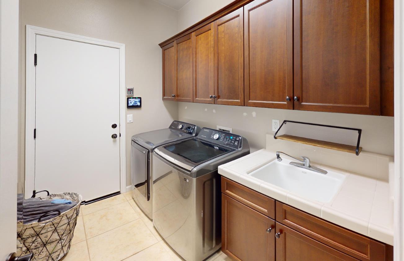 4153 Serena Ave, Clovis, CA 93619