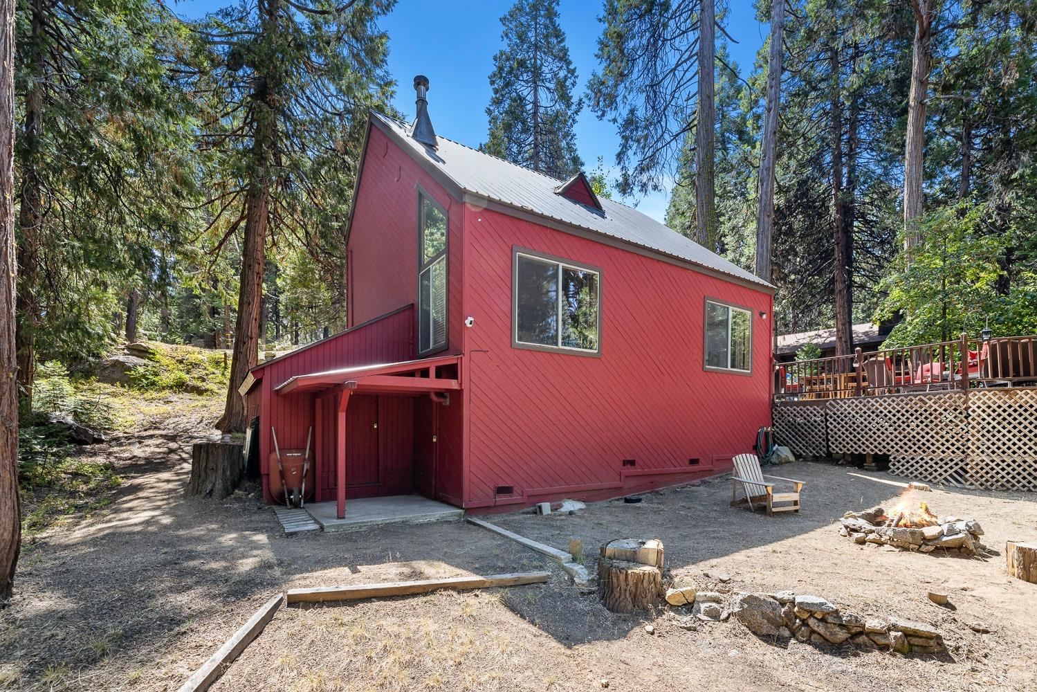 42316 Blue Meadow Ln, Shaver Lake, CA 93664