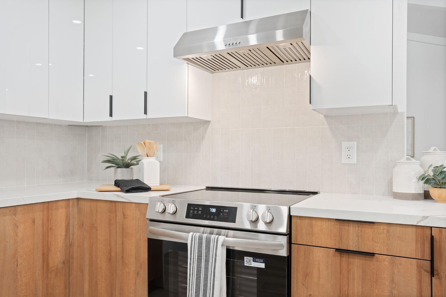 2740 W San Madele Ave, Fresno, CA 39711