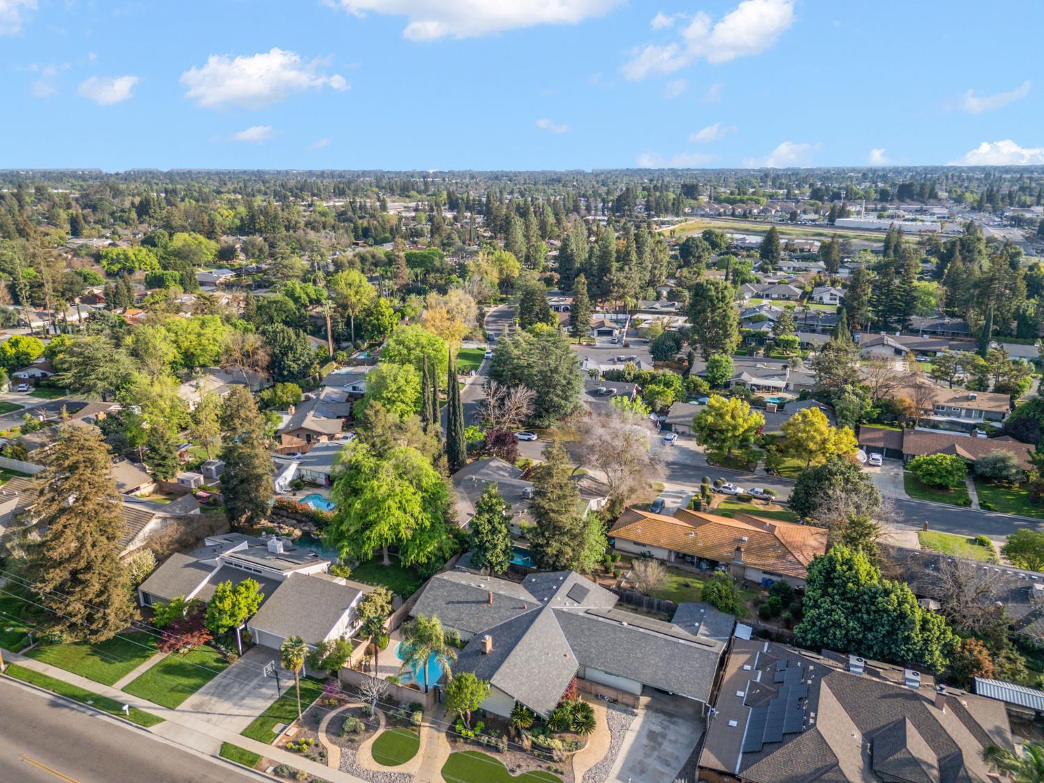 2740 W San Madele Ave, Fresno, CA 39711