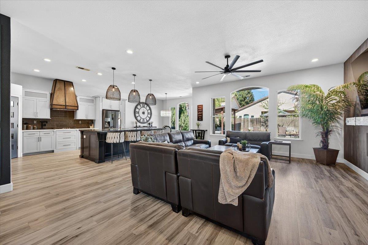 2776 E Muncie, Fresno, CA 93720