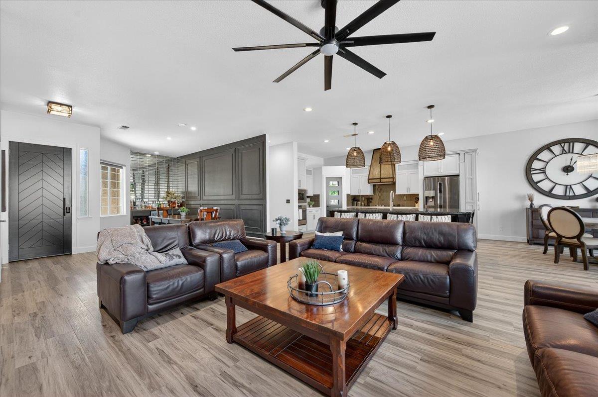 2776 E Muncie, Fresno, CA 93720