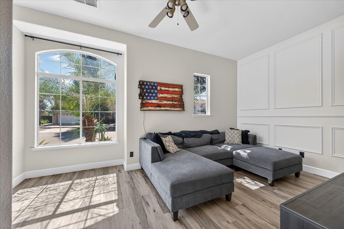 2776 E Muncie, Fresno, CA 93720