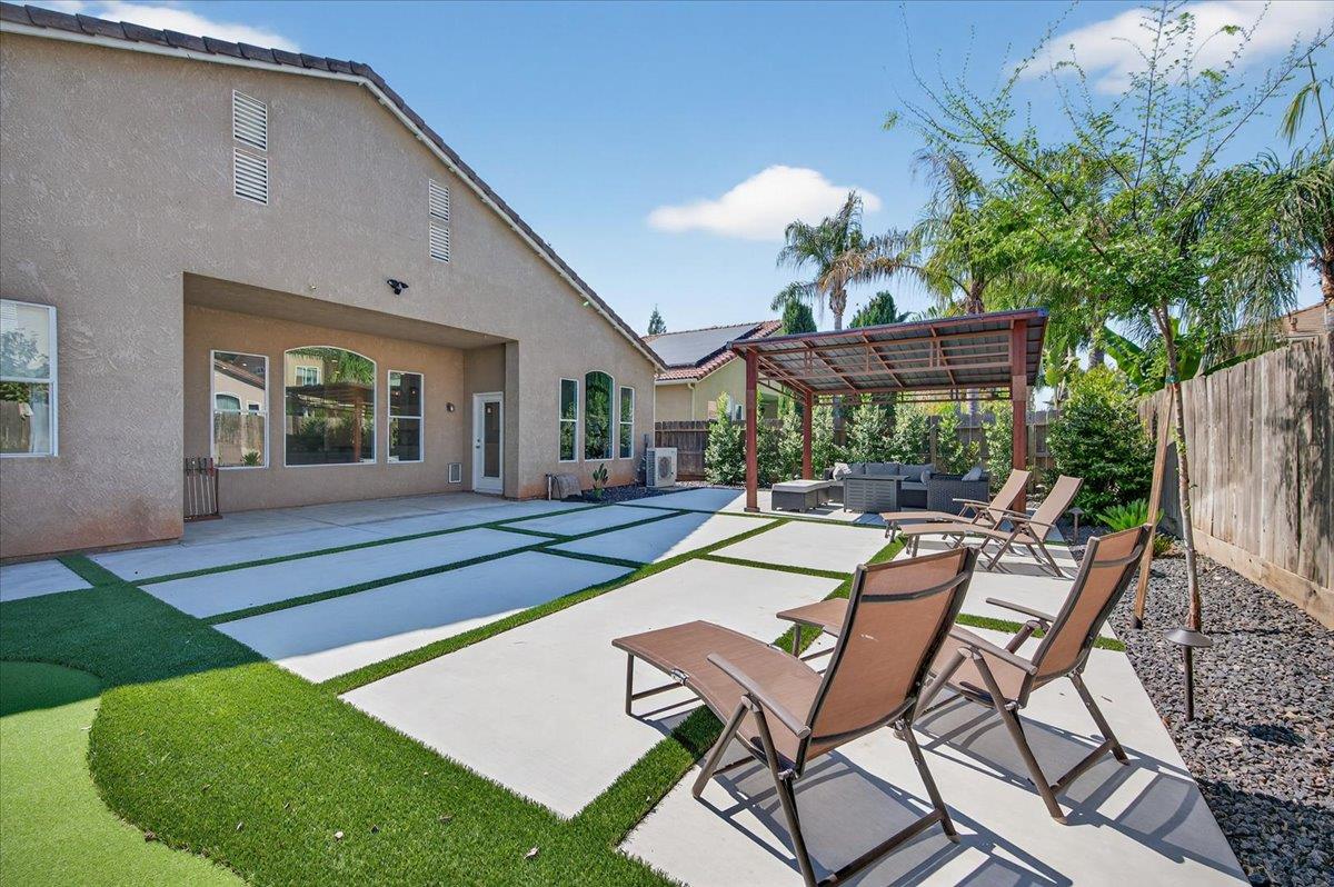 2776 E Muncie, Fresno, CA 93720