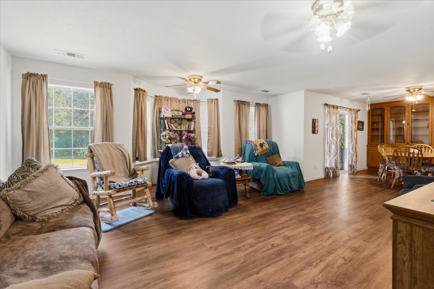 44908 HIghway 49, Ahwahnee, CA 93601