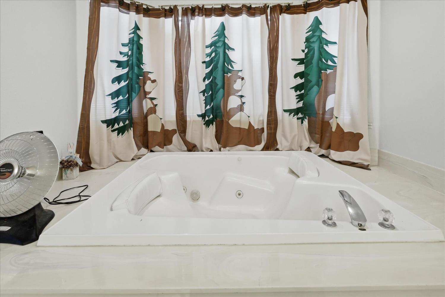 44908 HIghway 49, Ahwahnee, CA 93601