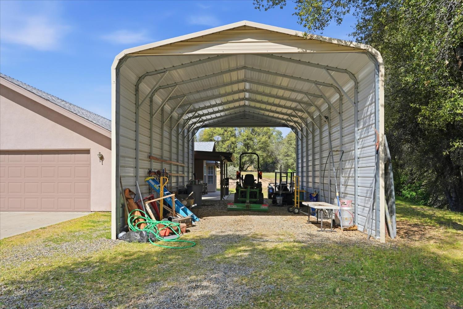 44908 HIghway 49, Ahwahnee, CA 93601