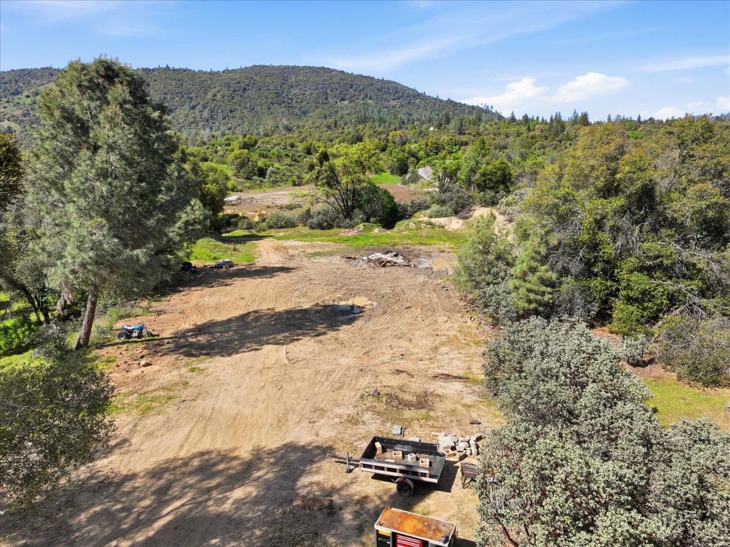 44908 HIghway 49, Ahwahnee, CA 93601
