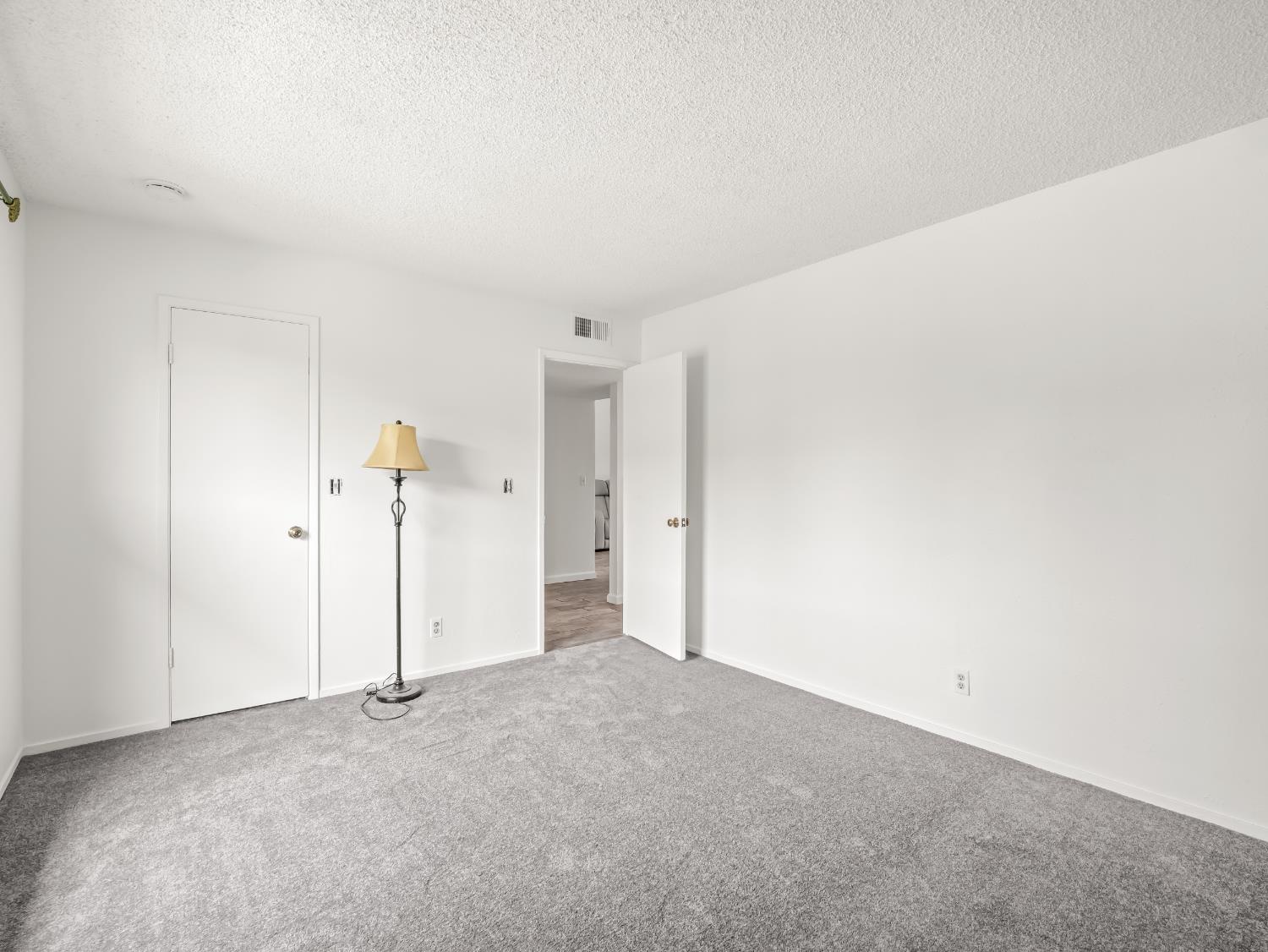 355 W Sierra Ave #110, Fresno, CA 93704