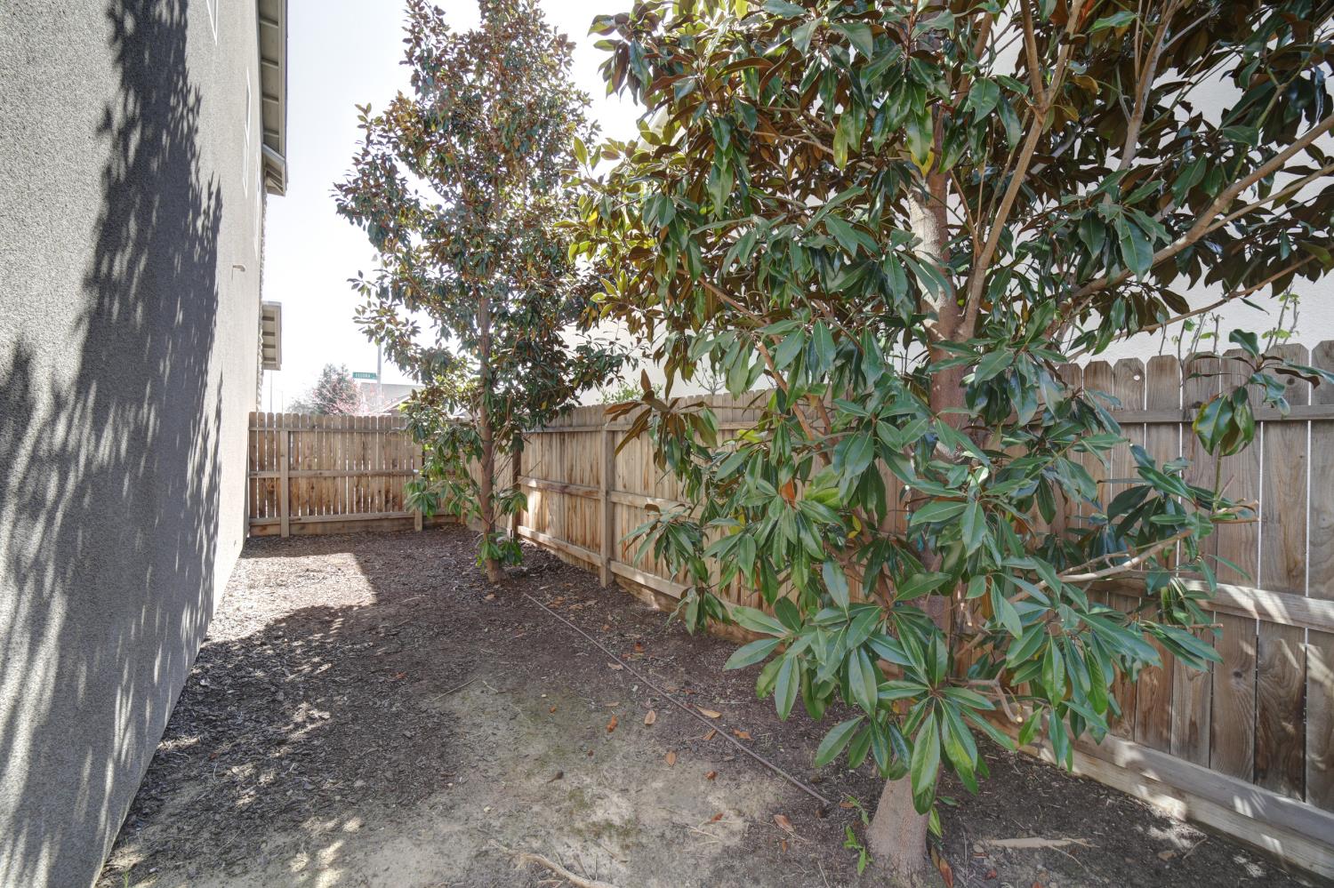 6026 E Fedora Ave, Fresno, CA 93727