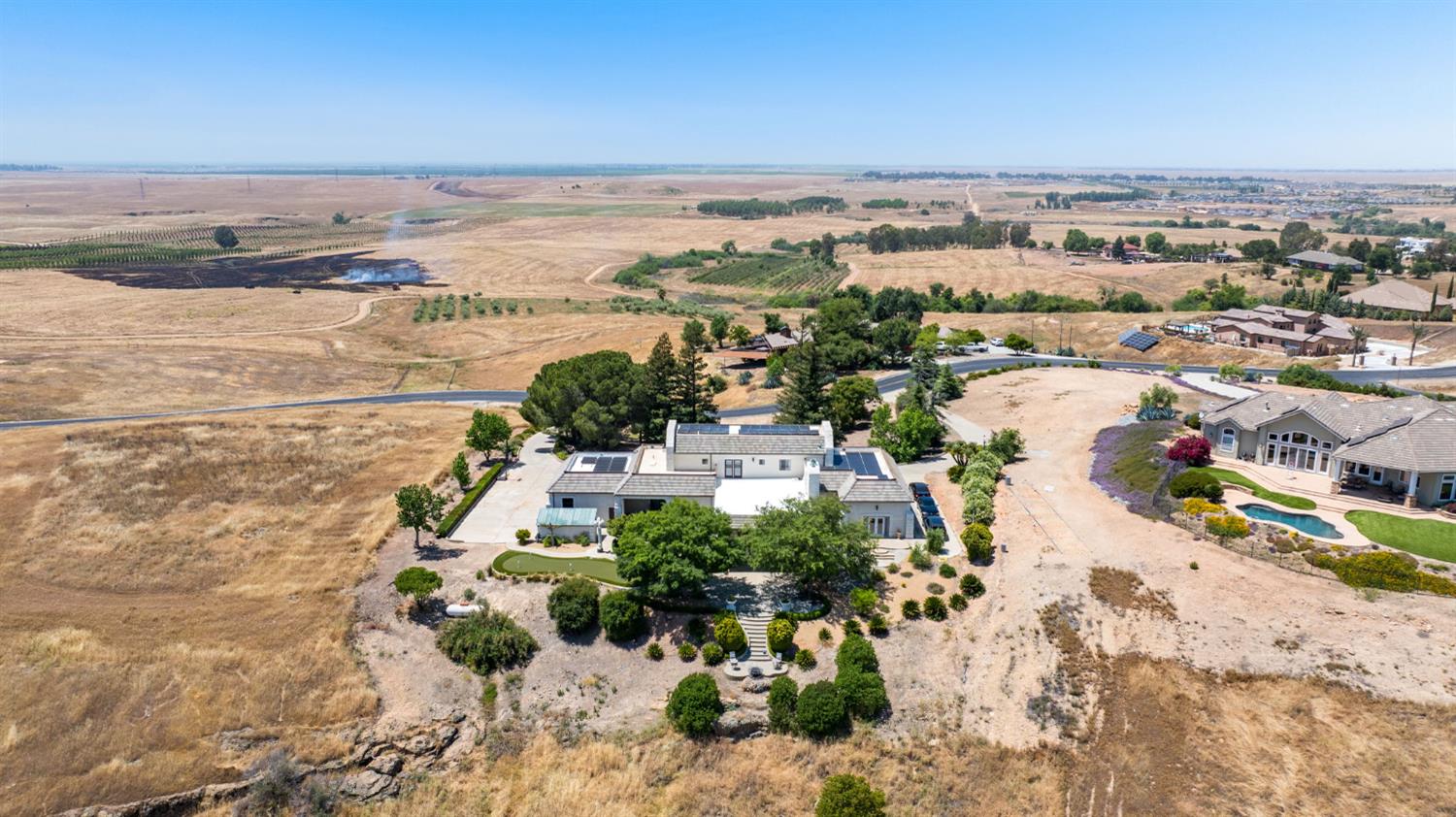 14215 Killarney Dr, Madera, CA 93636