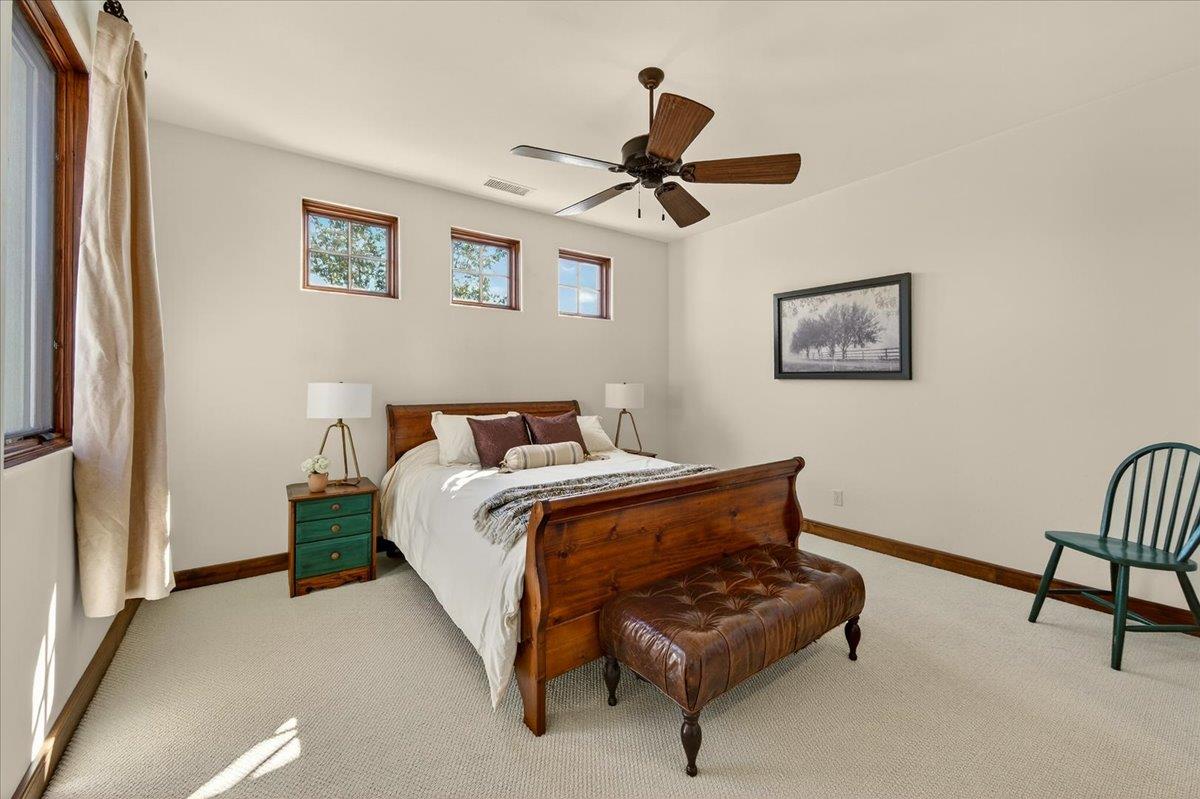 12370 N Via Il Prato Ave, Clovis, CA 93619