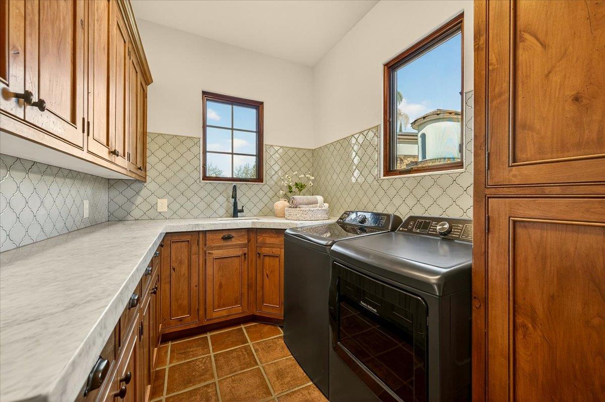 12370 N Via Il Prato Ave, Clovis, CA 93619