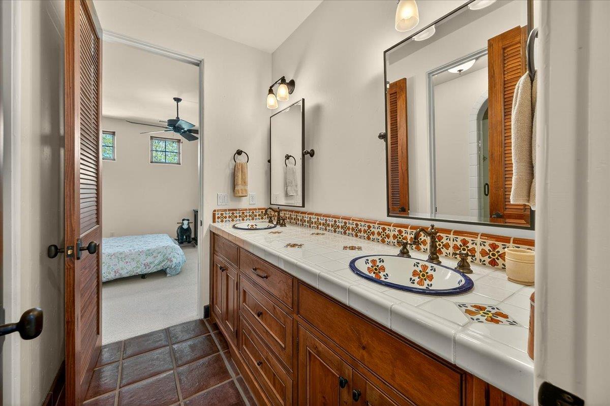 12370 N Via Il Prato Ave, Clovis, CA 93619