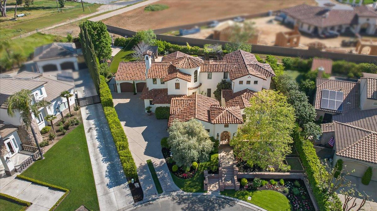 12370 N Via Il Prato Ave, Clovis, CA 93619