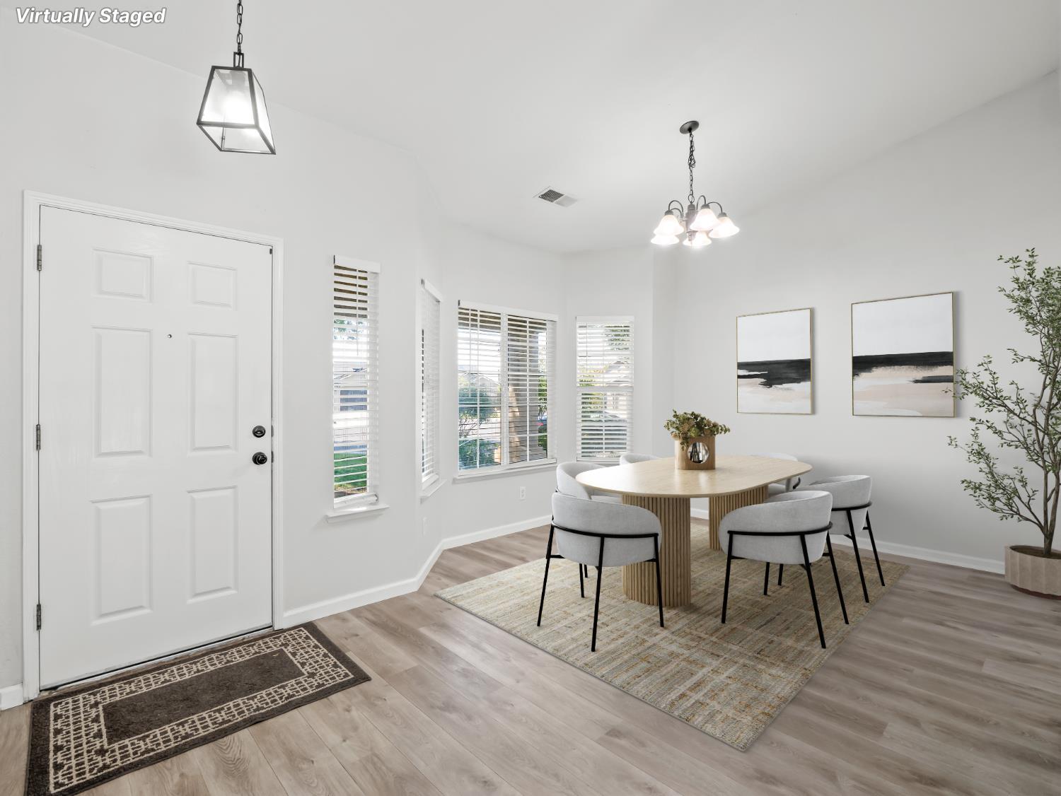 390 Tucker Ave, Sanger, CA 93657