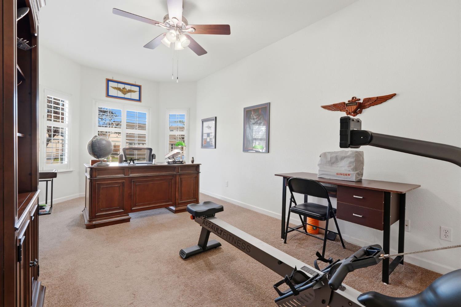 1005 Jubilee Ct, Lemoore, CA 93245