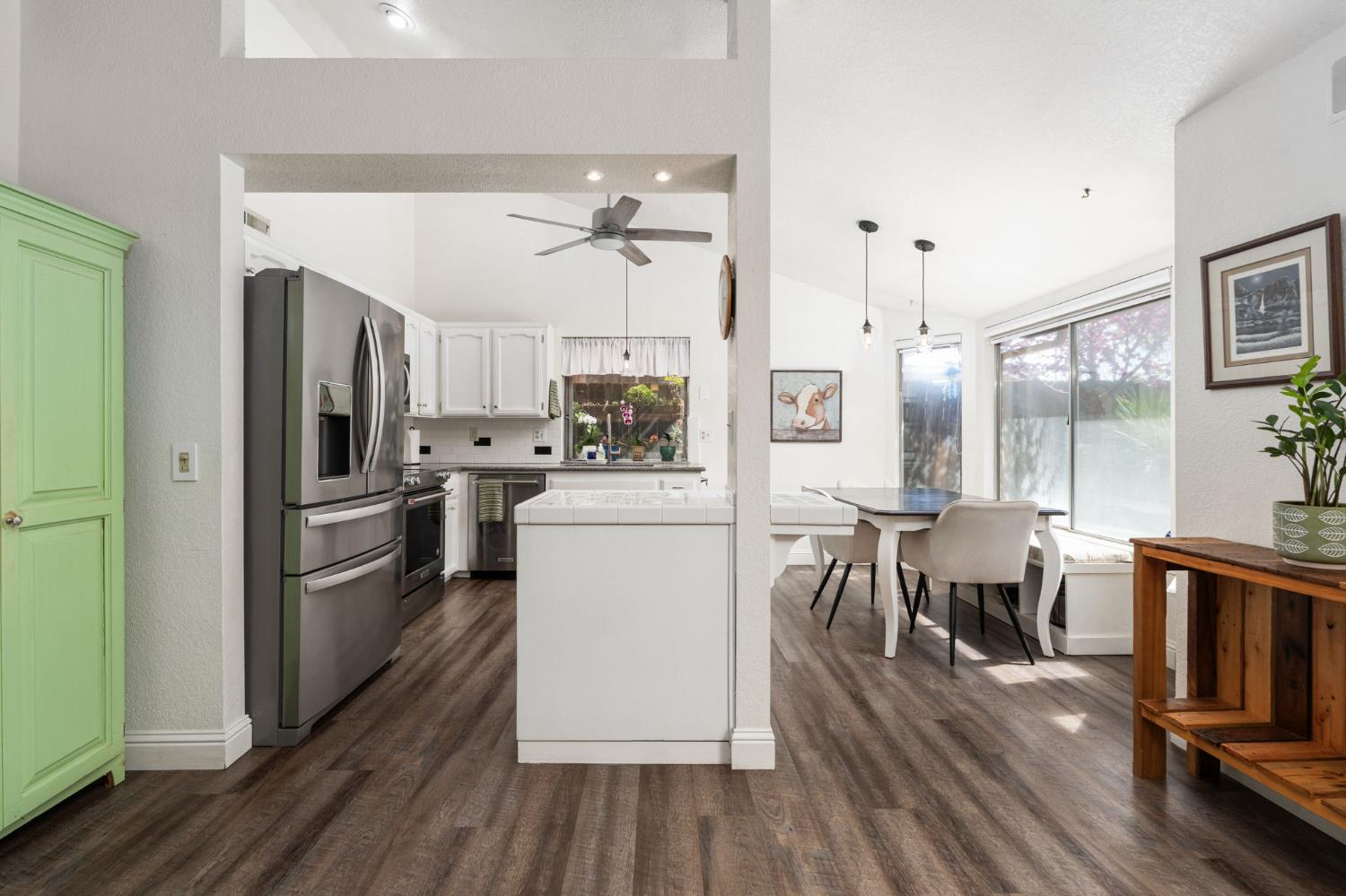 5201 W Griffith Way, Fresno, CA 93722