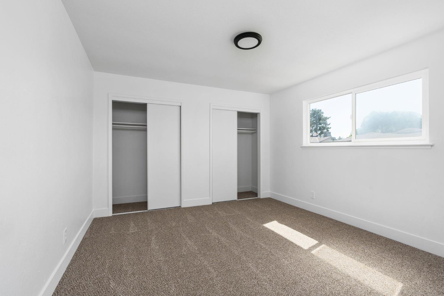 2627 Stanford Ave, Clovis, CA 93611